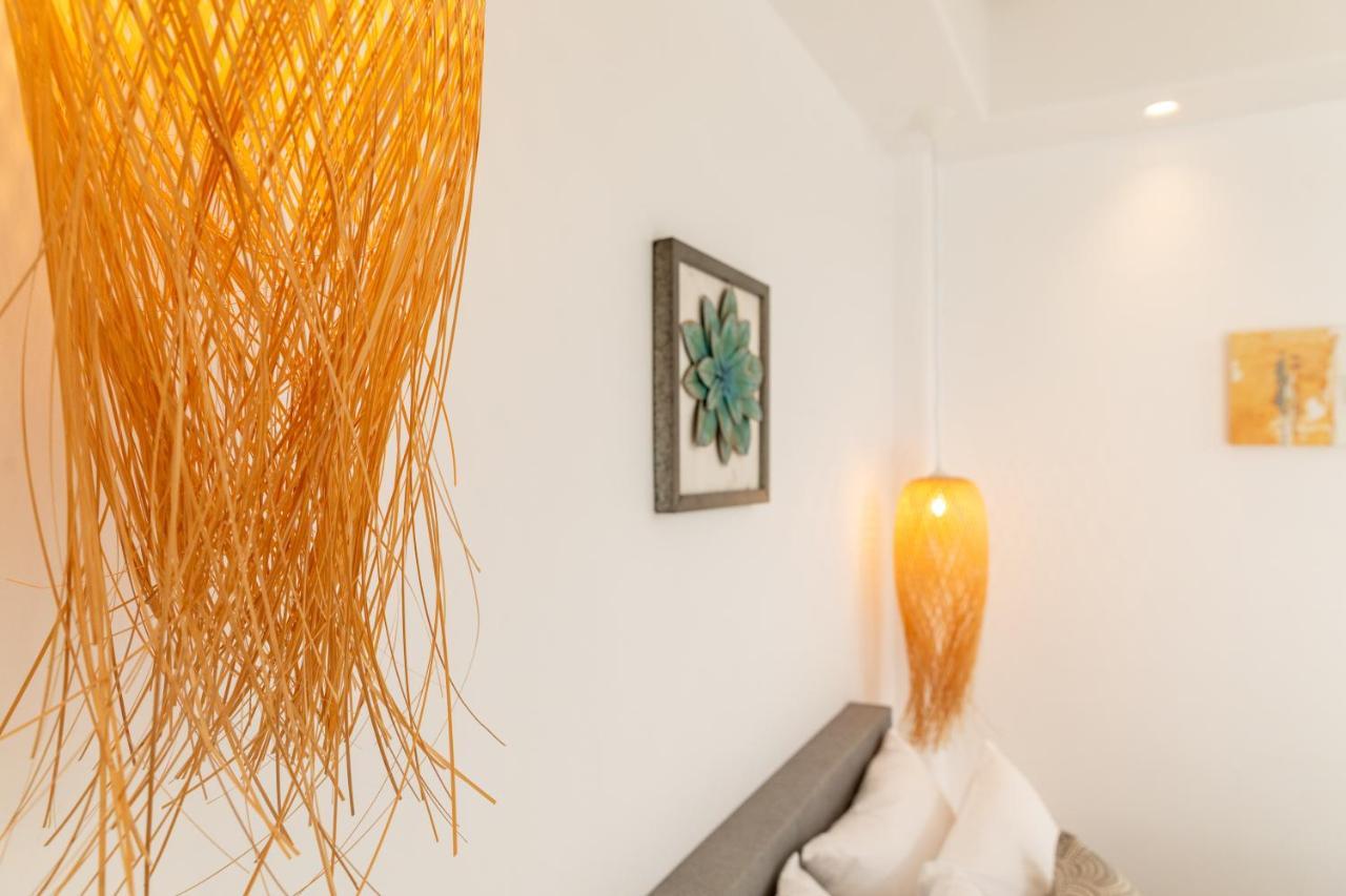 Naxos Downtown Apartments & Suites Naxos City Exterior foto